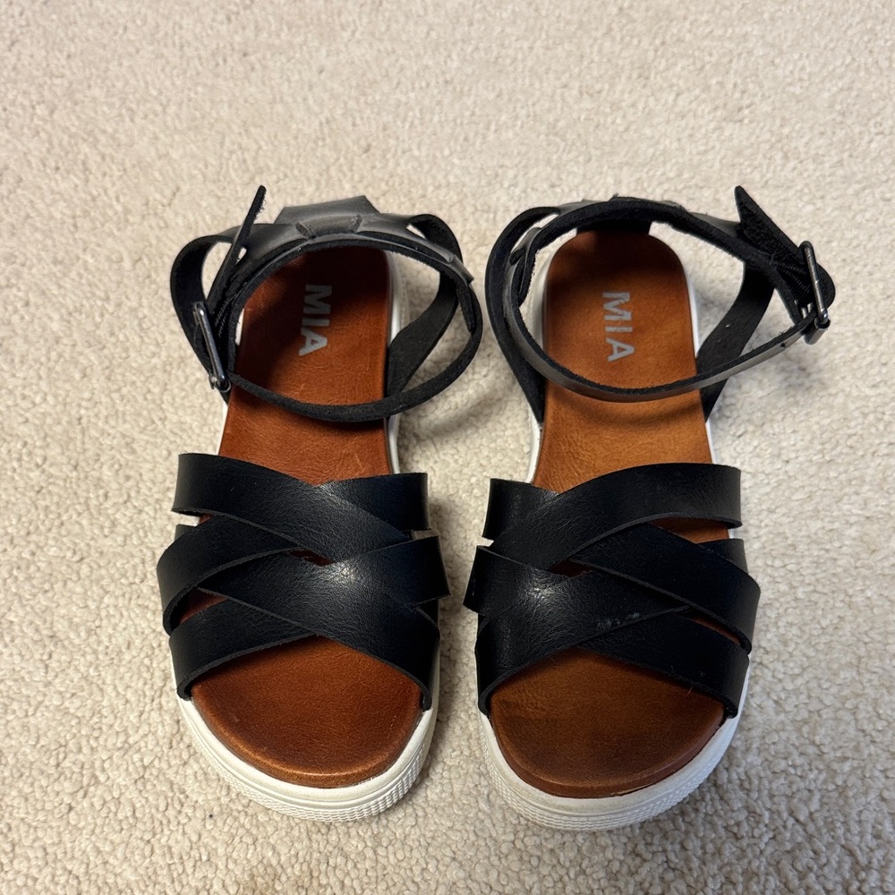 MIA Black Strappy Sandals